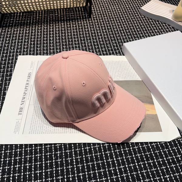 Miu Miu Hat MUH00233